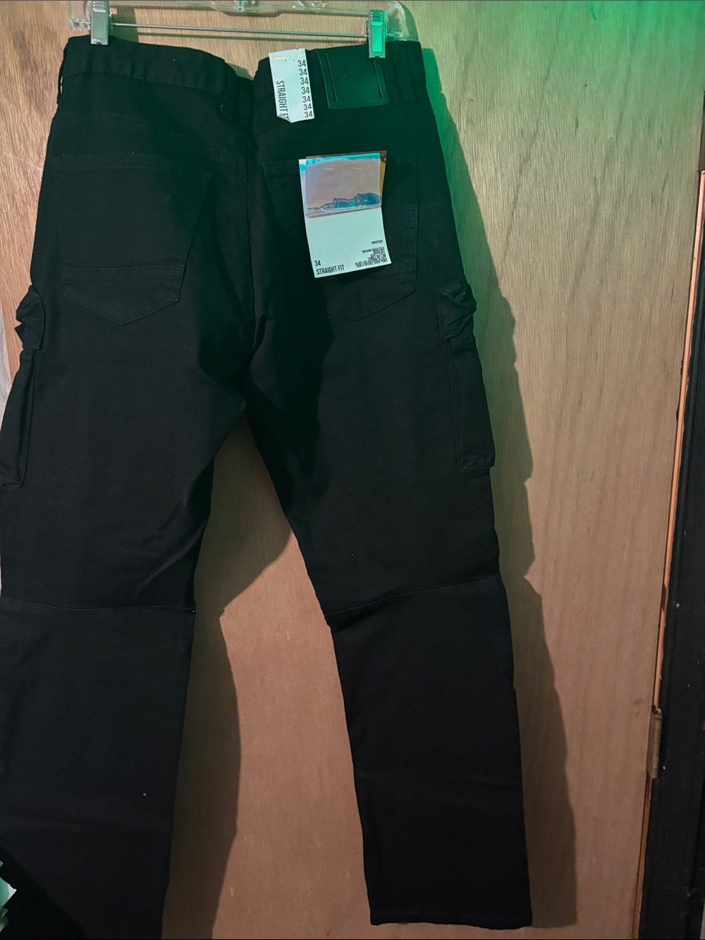 Men's Black Cargo Pants with Multi-Pocket Utility Design - Picture 3 of 3